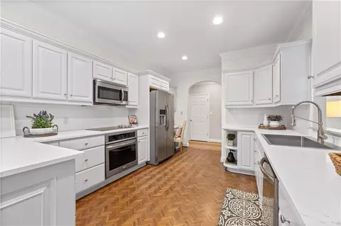 Kitchen - 540 E Shore Dr, Canton, GA 30114 photo 4 of 5