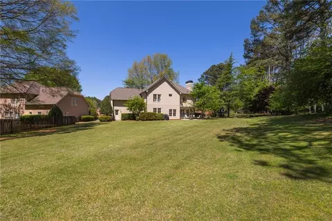 235 Battersea Pointe Pointe, Duluth, GA 30097 photo 24