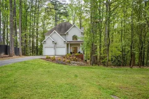1204 Red Fox Cir, Woodstock, GA 30188