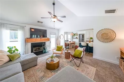 Living - 1004 Double Tree Dr, Monroe, GA 30655 photo 2 of 5