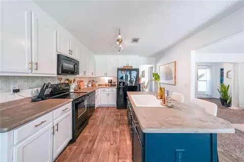 Kitchen - 1004 Double Tree Dr, Monroe, GA 30655 photo 2 of 4