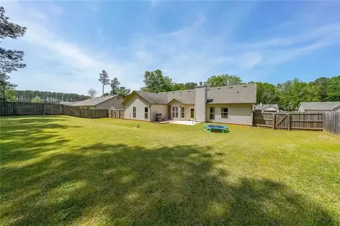 Exterior - 1004 Double Tree Dr, Monroe, GA 30655 photo 5 of 11