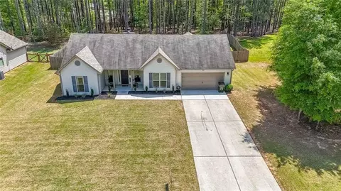 Exterior - 1004 Double Tree Dr, Monroe, GA 30655 photo 7 of 11