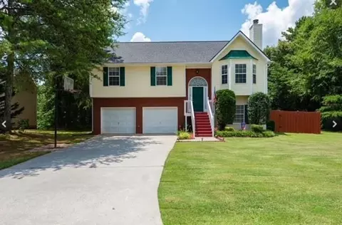 32 Easton Trce, Adairsville, GA 30103