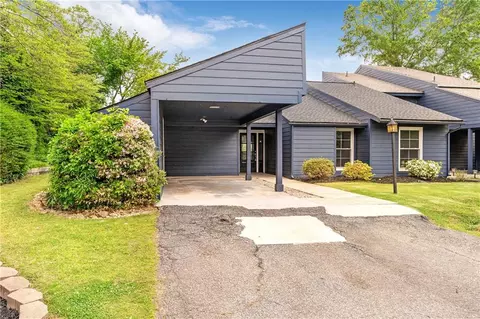 140 Woodhaven Way, Alpharetta, GA 30009