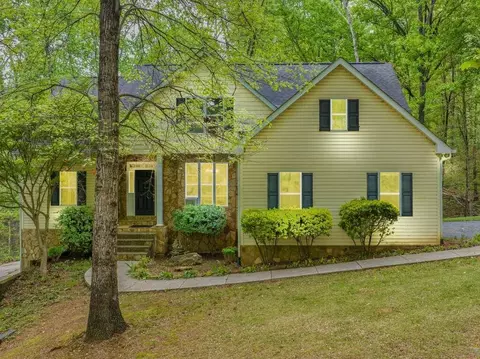 952 Yonah Homer Rd, Maysville, GA 30558