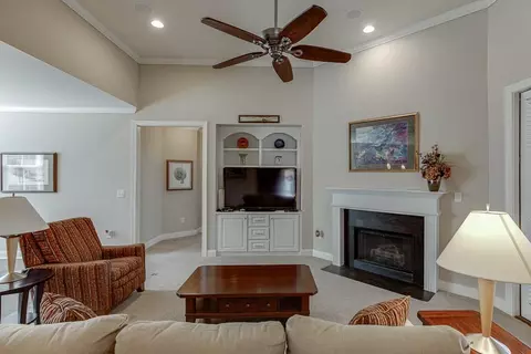 Living - 317 Townsend St, Grayson, GA 30017 photo 2 of 5