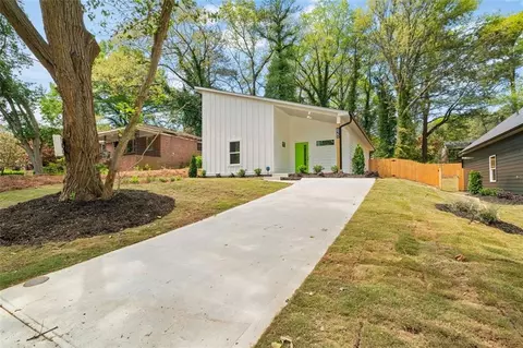 620 Robert St NW, Atlanta, GA 30318