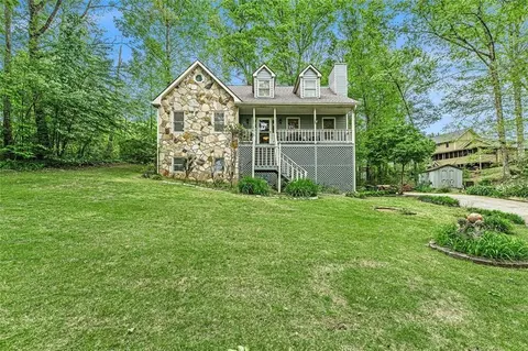 201 Brookside Dr, Villa Rica, GA 30180