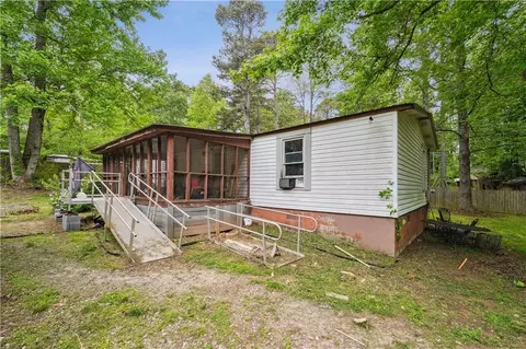 1260 Waddell Rd, Bremen, GA 30110