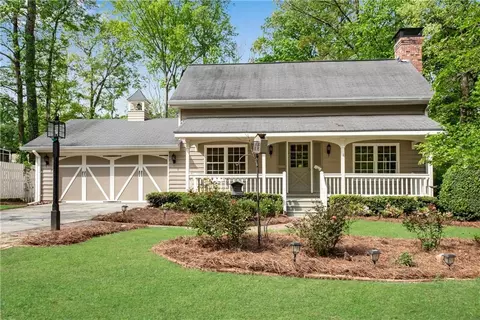 2016 Lake Ridge Ter, Lawrenceville, GA 30043