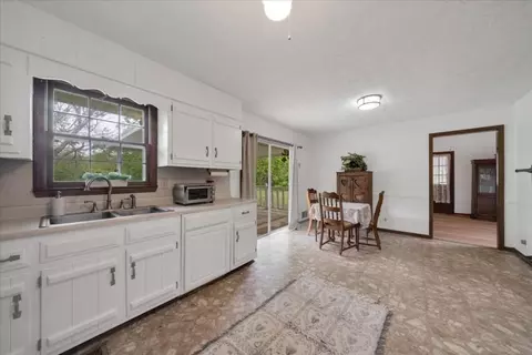 Kitchen - 88 Wynn Dr, Hampton, GA 30228 photo 3 of 5