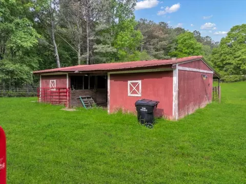 Exterior - 88 Wynn Dr, Hampton, GA 30228 photo 11 of 12