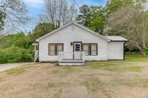 Exterior - 344 Falls Rd, Toccoa, GA 30577 photo 5 of 7