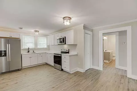Kitchen - 344 Falls Rd, Toccoa, GA 30577 photo 1 of 5