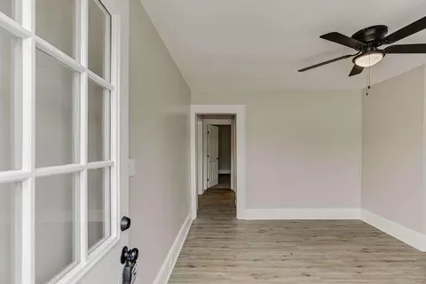Entry Way - 344 Falls Rd, Toccoa, GA 30577 photo 1 of 1