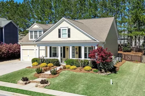 6352 Hickory Branch Dr, Hoschton, GA 30548