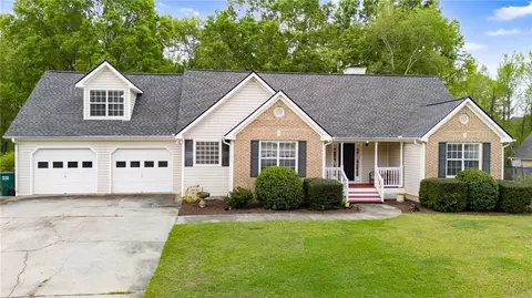 261 Dublin Dr SE, Calhoun, GA 30701