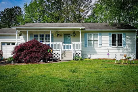 184 Russell Ln, Dallas, GA 30157