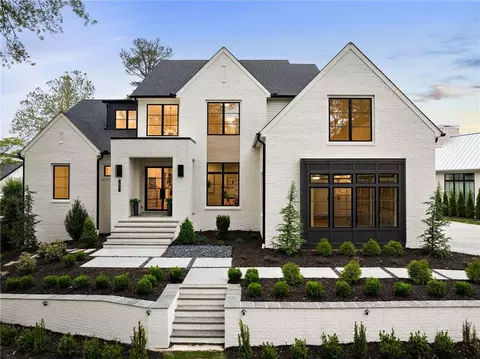 61 Woodstock Rd, Roswell, GA 30075
