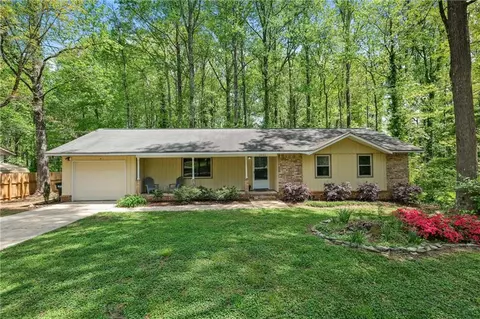 2831 Tiffany Dr SW, Marietta, GA 30008