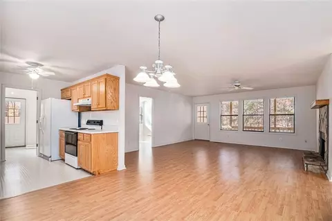 397 Briar Vis, Jasper, GA 30143 photo 6
