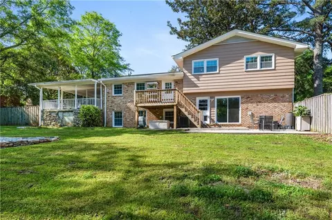 3001 Whispering Hills Dr, Chamblee, GA 30341 photo 38