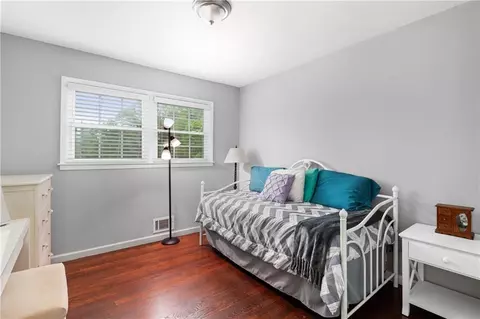 3001 Whispering Hills Dr, Chamblee, GA 30341 photo 19