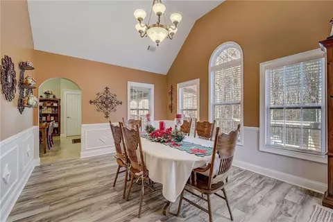 Dining - 196 Harkness Rd, Jackson, GA 30233 photo 1 of 2