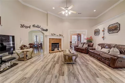 Living - 196 Harkness Rd, Jackson, GA 30233 photo 3 of 6
