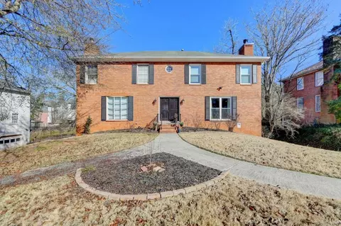8933 Carroll Manor Dr, Sandy Springs, GA 30350