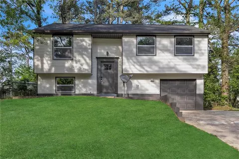 1427 Tucker Woods Dr, Norcross, GA 30093