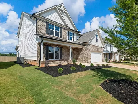 392 Eagles Nest Cir, Auburn, GA 30011