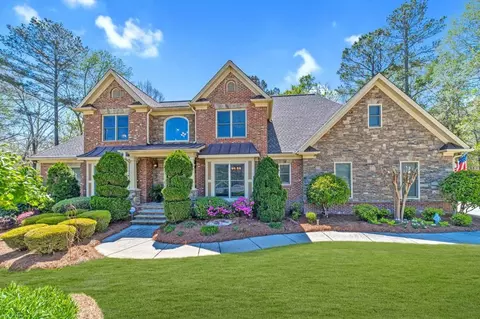 1507 Rocky River Dr, Lawrenceville, GA 30045