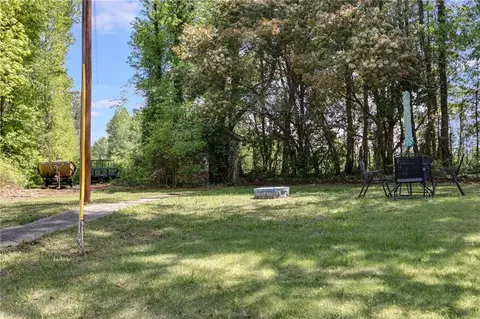 Exterior - 430 Gilley Rd, Buchanan, GA 30113 photo 12 of 14