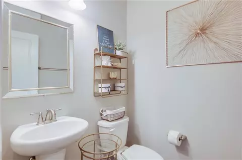 Bath - 175 Calverton Ln, Tyrone, GA 30290 photo 1 of 5