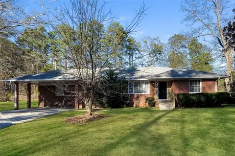 123 New Hope Rd, Fayetteville, GA 30214