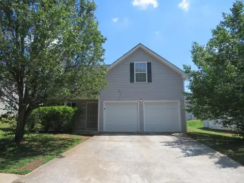 5198 Seaside Ct, Atlanta, GA 30349