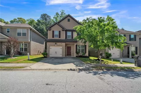 5828 Grande River Rd, Atlanta, GA 30349
