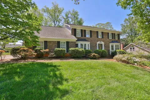 2049 Mount Vernon Rd, Dunwoody, GA 30338