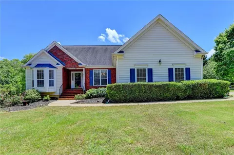 7140 Dressage Way, Cumming, GA 30040