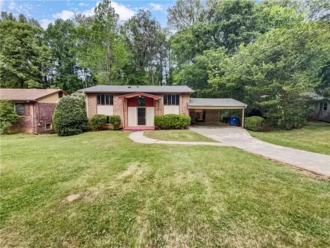 4483 Clement Dr SW, Atlanta, GA 30331