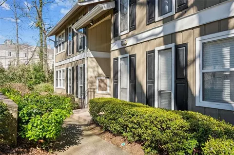 5159 Roswell Rds #4, Sandy Springs, GA 30342