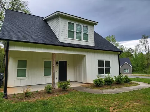 55 Roper Ln, Dahlonega, GA 30533