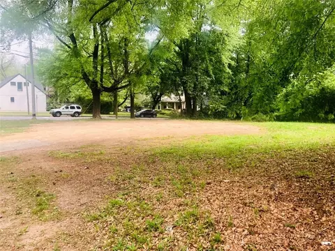 224 2nd Ave SE, Atlanta, GA 30317