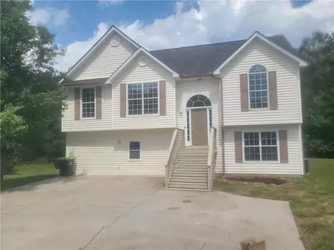 3676 Jervis Ct, Rex, GA 30273