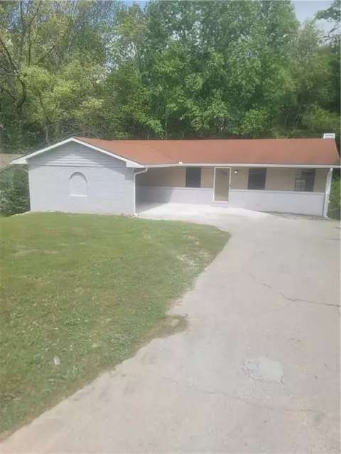525 Transit Cir, Atlanta, GA 30349