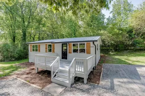 8650 Old Keith Bridge Rd, Gainesville, GA 30506