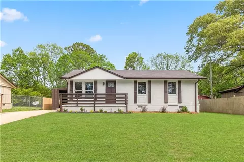 8334 Marlborough Dr, Jonesboro, GA 30238