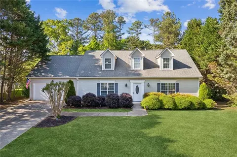 6935 Greenfield Ln, Cumming, GA 30028